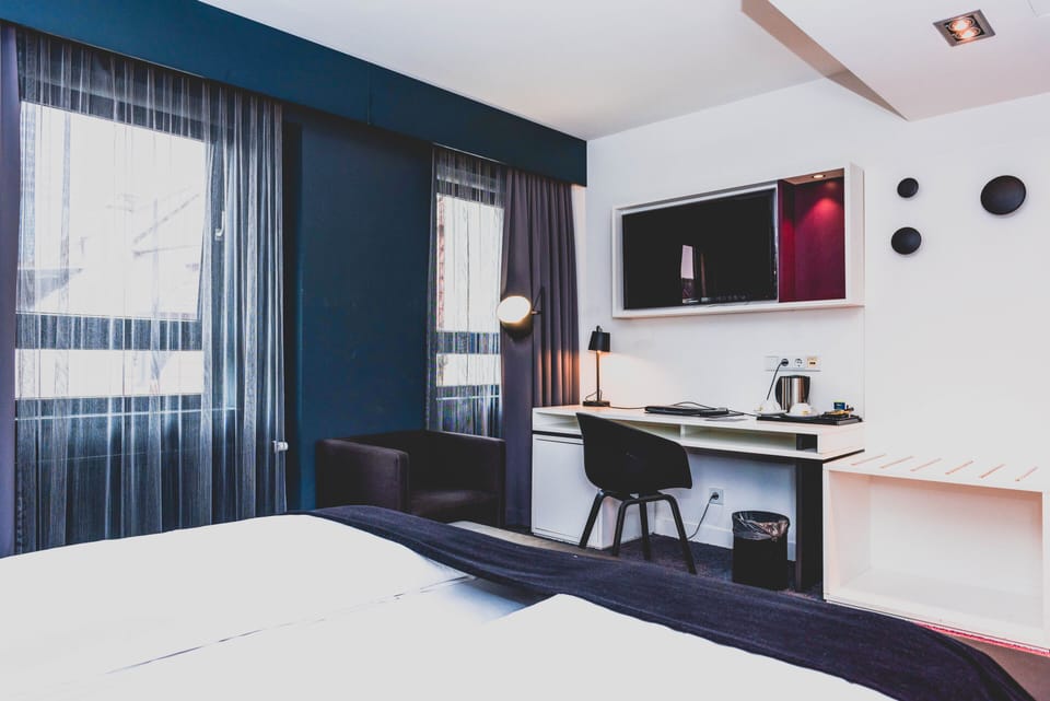 Minibar, in-room safe, desk, blackout drapes