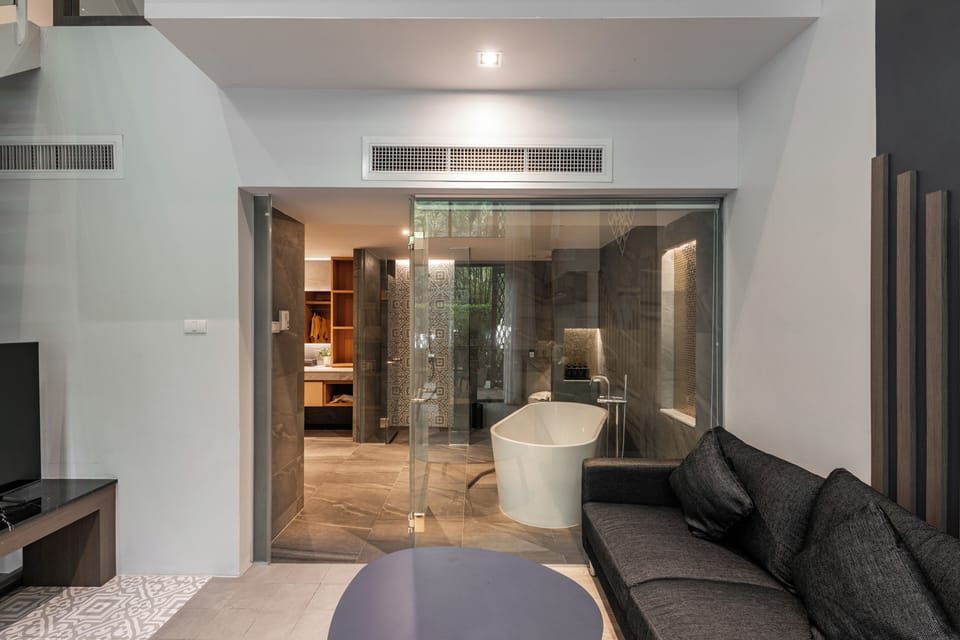 Duplex Suite | Free minibar items, in-room safe, desk, soundproofing