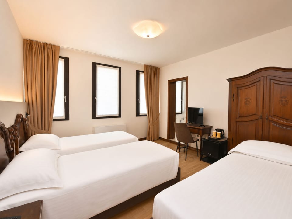 Superior with Extra Bed | Memory foam beds, in-room safe, desk, free WiFi