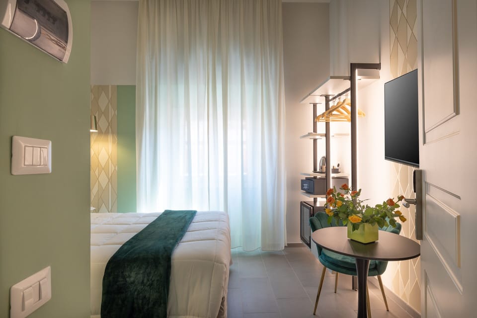 Classic Double Room, 1 Double Bed | Down comforters, minibar, in-room safe, desk