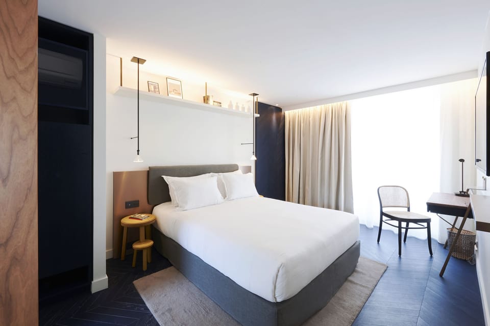 In-room safe, desk, soundproofing, iron/ironing board