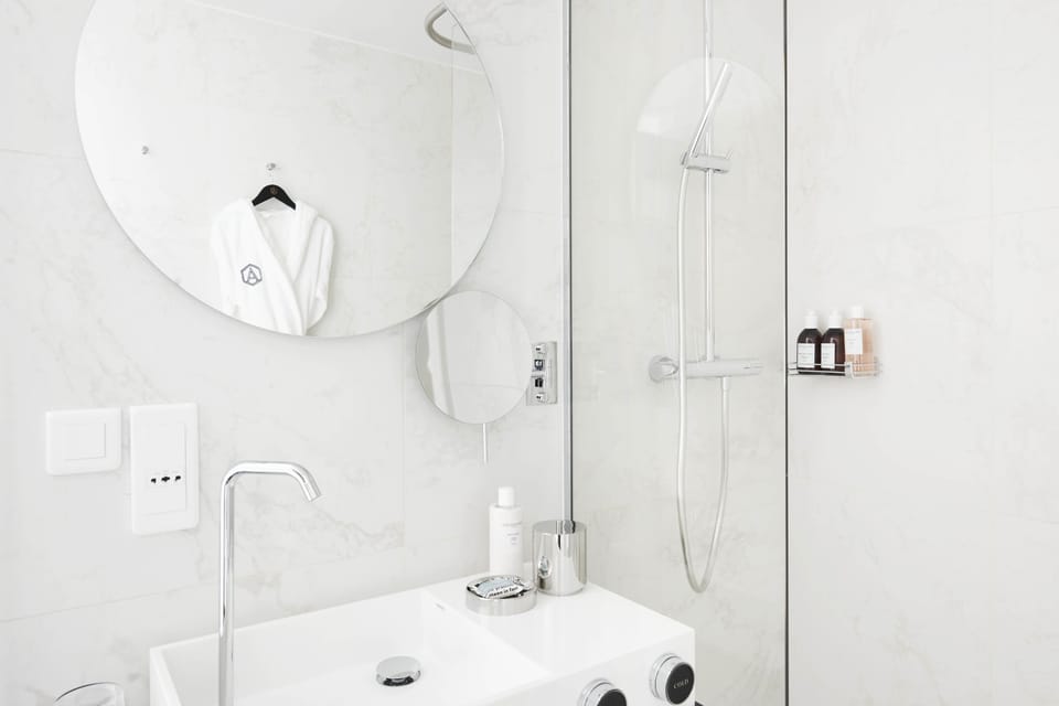 Hotel Perpetual Hotel in Paris