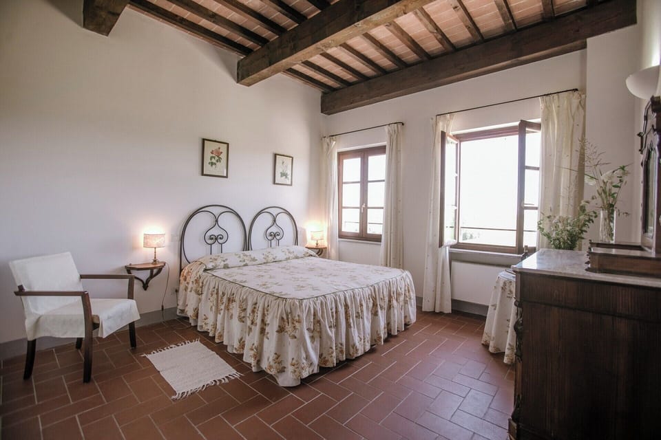Double Room | Desk, WiFi (free)