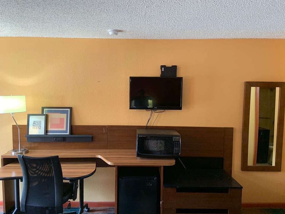 Room amenity