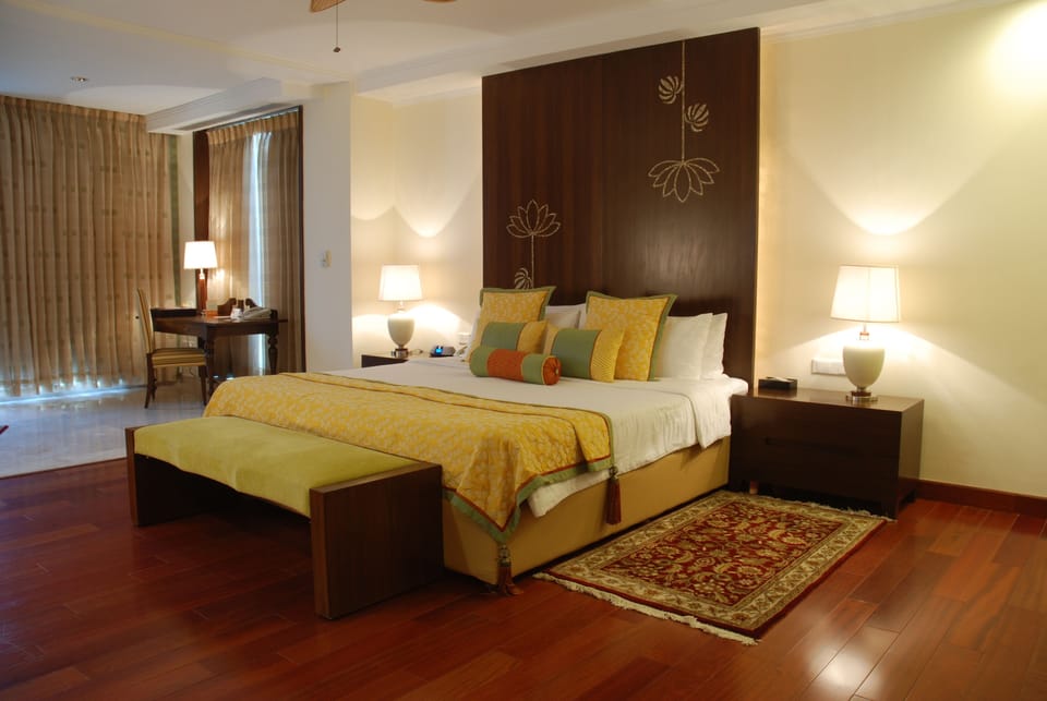 Minibar, in-room safe, individually furnished, desk