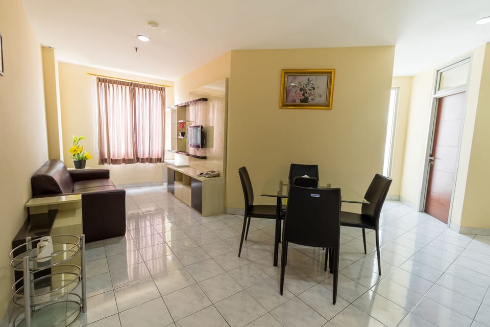 Suite, 3 Bedrooms | View from room