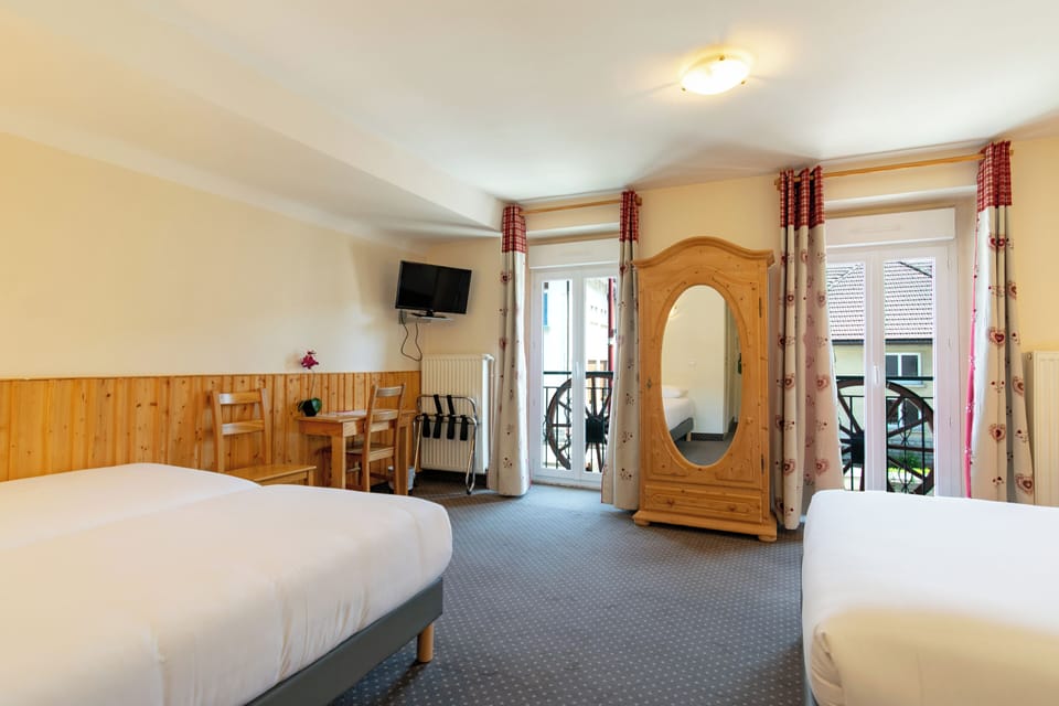 Quadruple Room | Cribs/infant beds, free WiFi