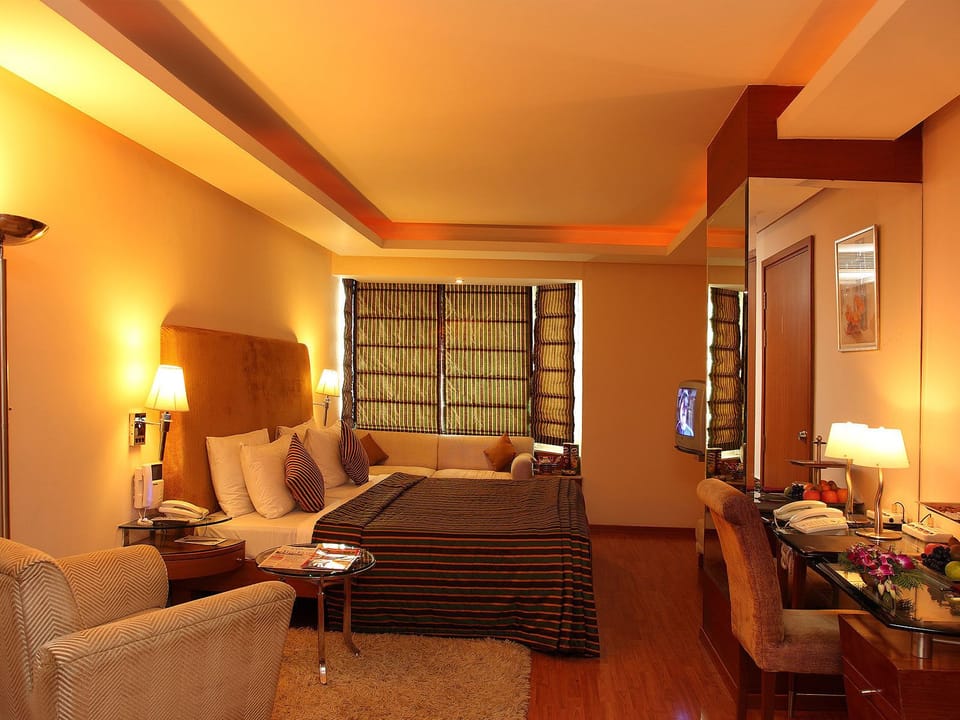 Minibar, soundproofing, rollaway beds, free WiFi