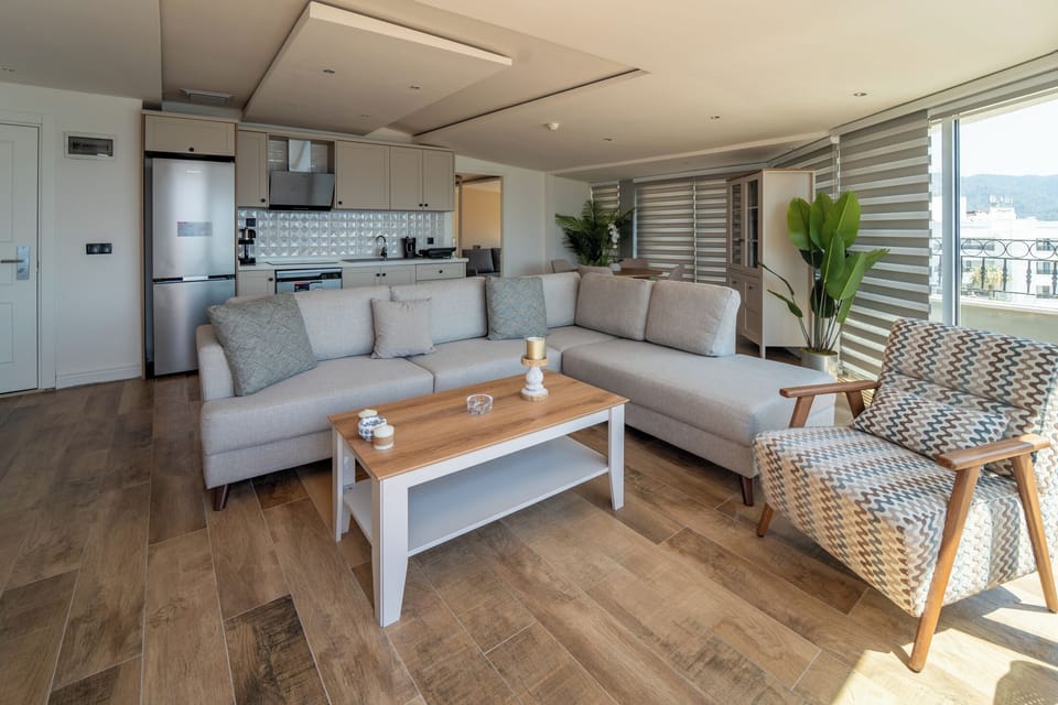 Suite | Minibar, in-room safe, free WiFi, bed sheets