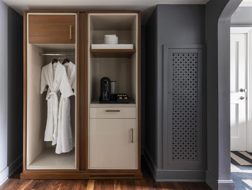Premium bedding, pillowtop beds, in-room safe, desk