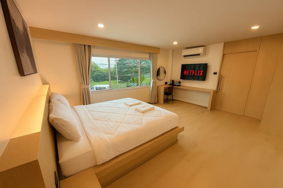 Premier Room | Minibar, free WiFi, bed sheets