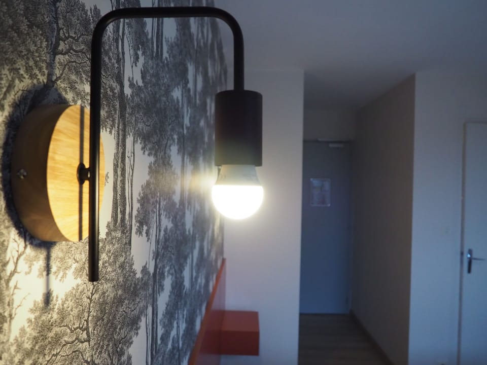 Comfort Double or Twin Room | Desk, laptop workspace, free WiFi, bed sheets