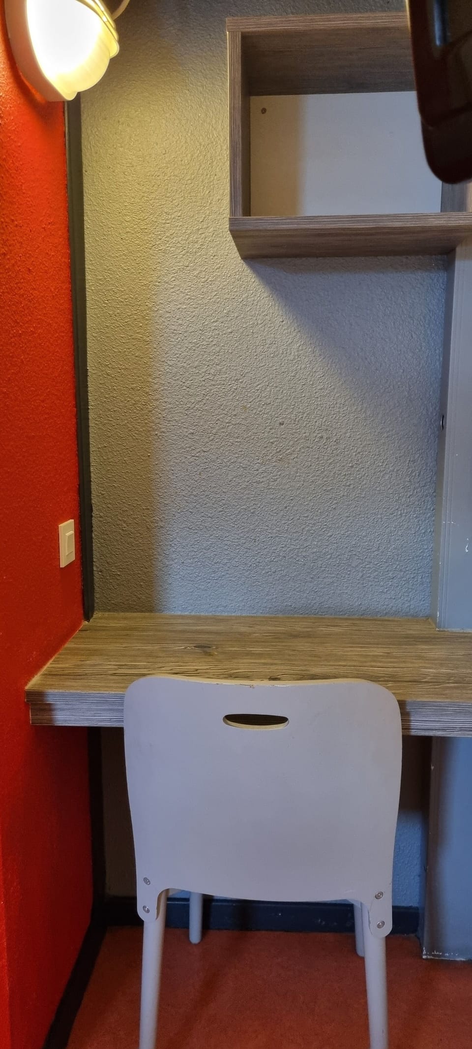 Room, 3 Twin Beds | Living area | TV