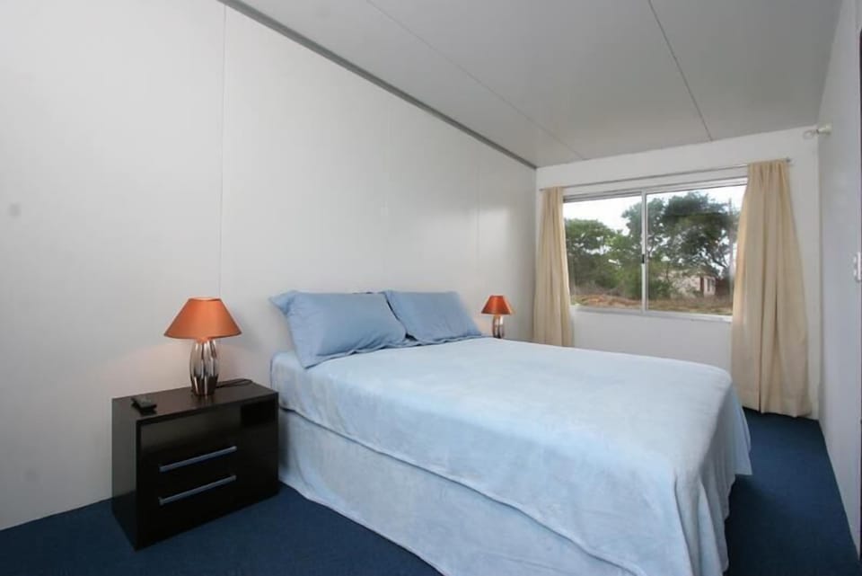 Superior Double or Twin Room | Free cribs/infant beds, free WiFi, bed sheets