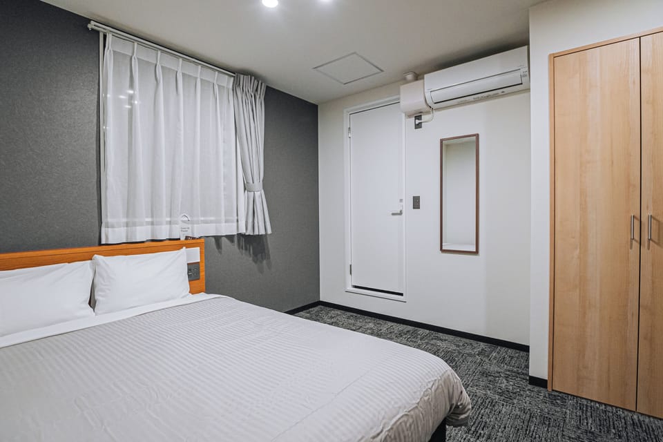 Premium Double Room, Non Smoking | Desk, laptop workspace, iron/ironing board, free WiFi