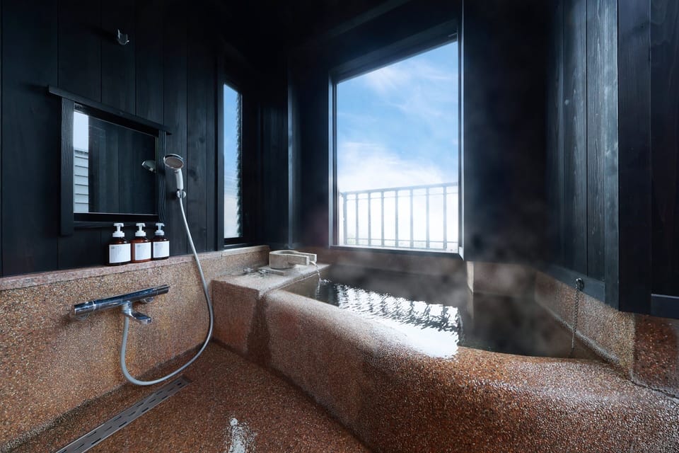 Annex (Yuki) | Bathroom | Combined shower/tub, deep soaking tub, free toiletries, hair dryer