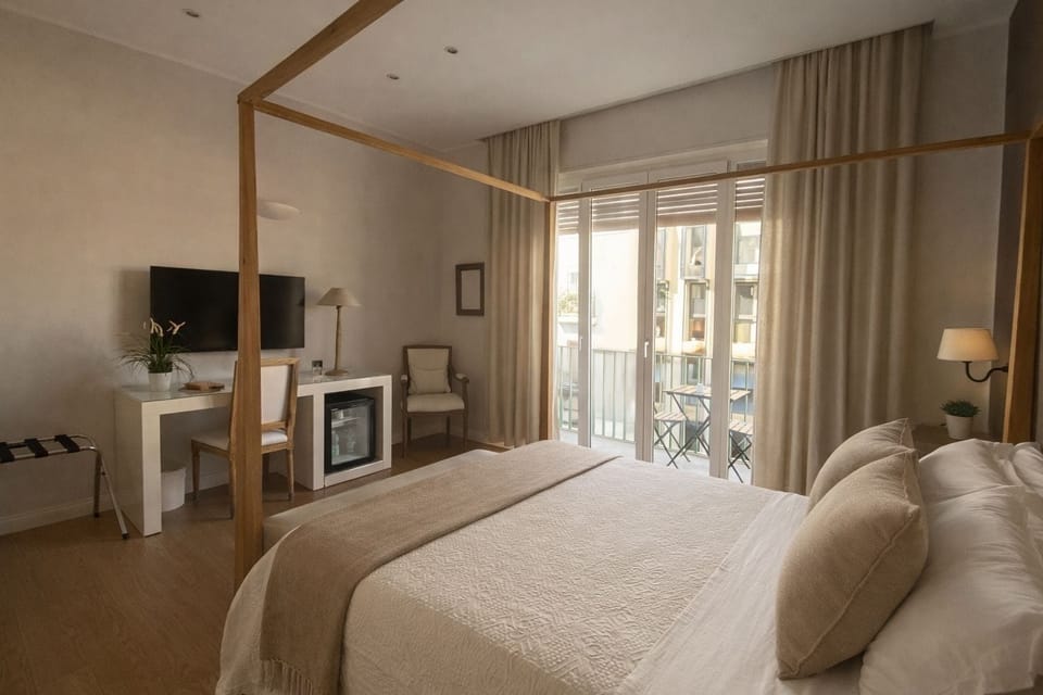 Superior Double Room, 1 Double Bed (Private Bathroom) | Premium bedding, memory foam beds, minibar, in-room safe