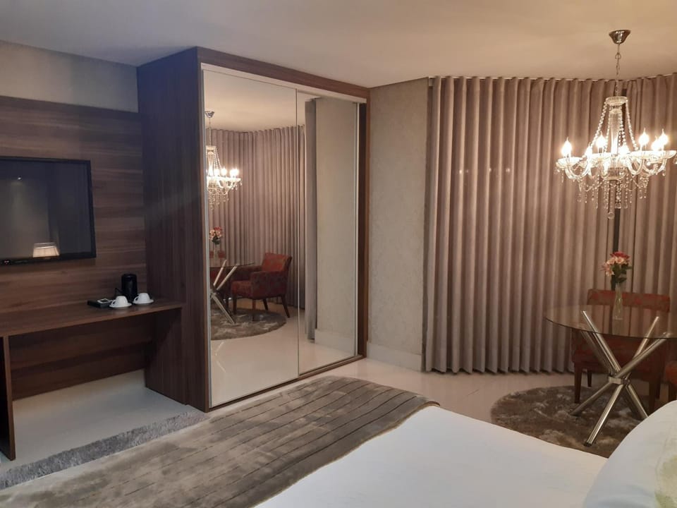 Minibar, in-room safe, desk, blackout drapes