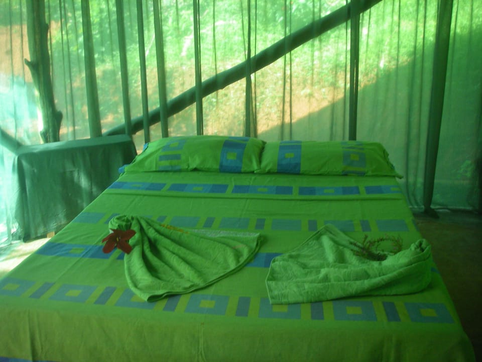 Standard Cabin, 1 Bedroom, Mountain View, Mountainside | In-room safe, cribs (free), rollaway beds (free), bed sheets