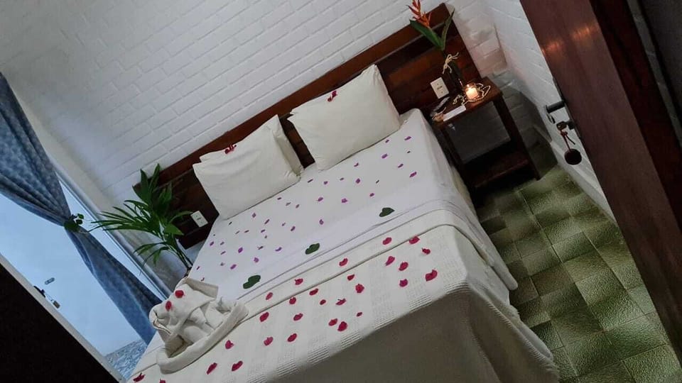 Standard Suite | 1 bedroom, premium bedding, minibar, individually decorated