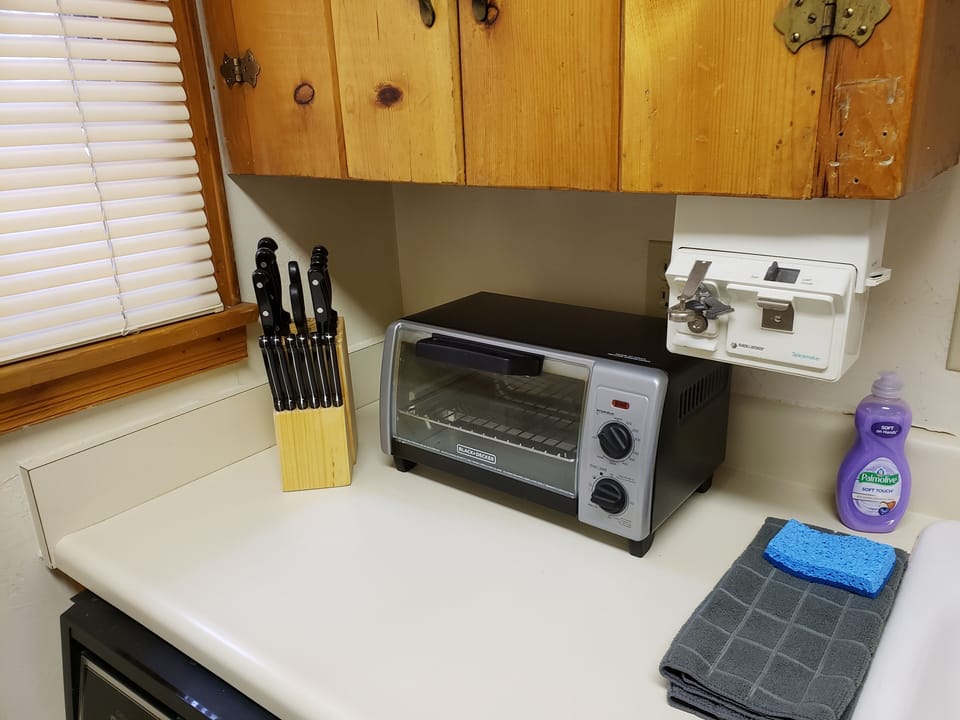 Family House, 2 Bedrooms, Mountain View | Room amenity