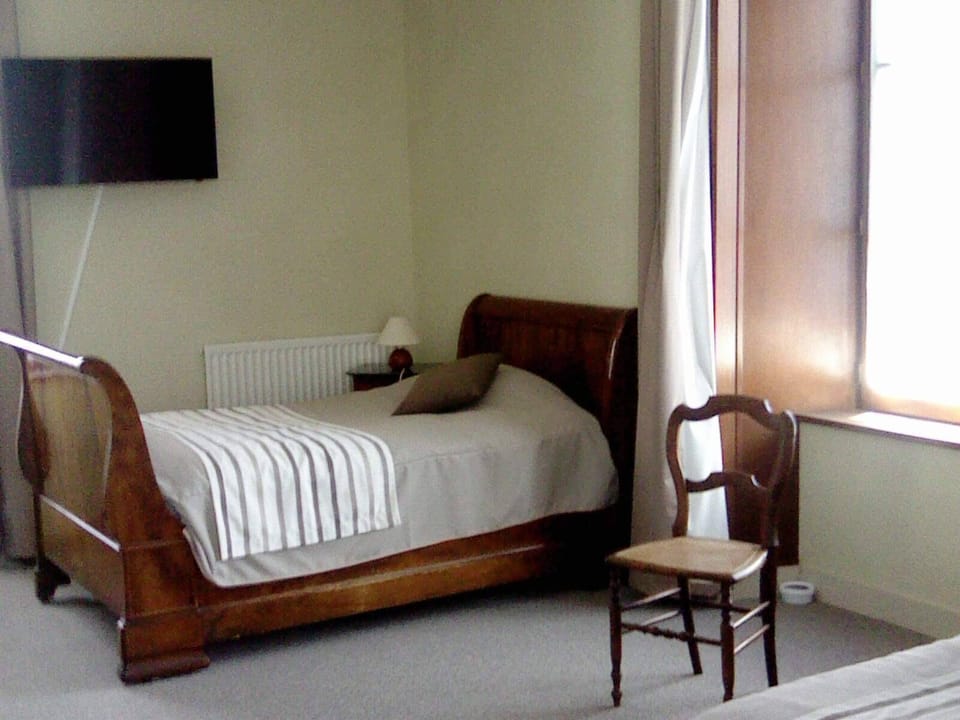 Double Room | Desk, soundproofing, cribs/infant beds, free WiFi
