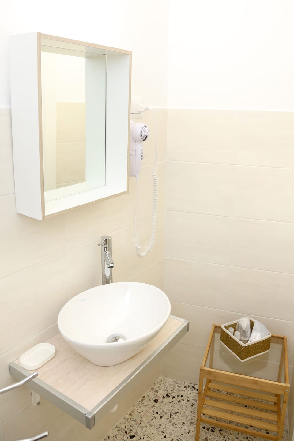 Double Room, Balcony, Sea View | Bathroom sink