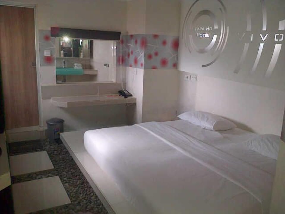 Vivo Suite | Desk, free WiFi
