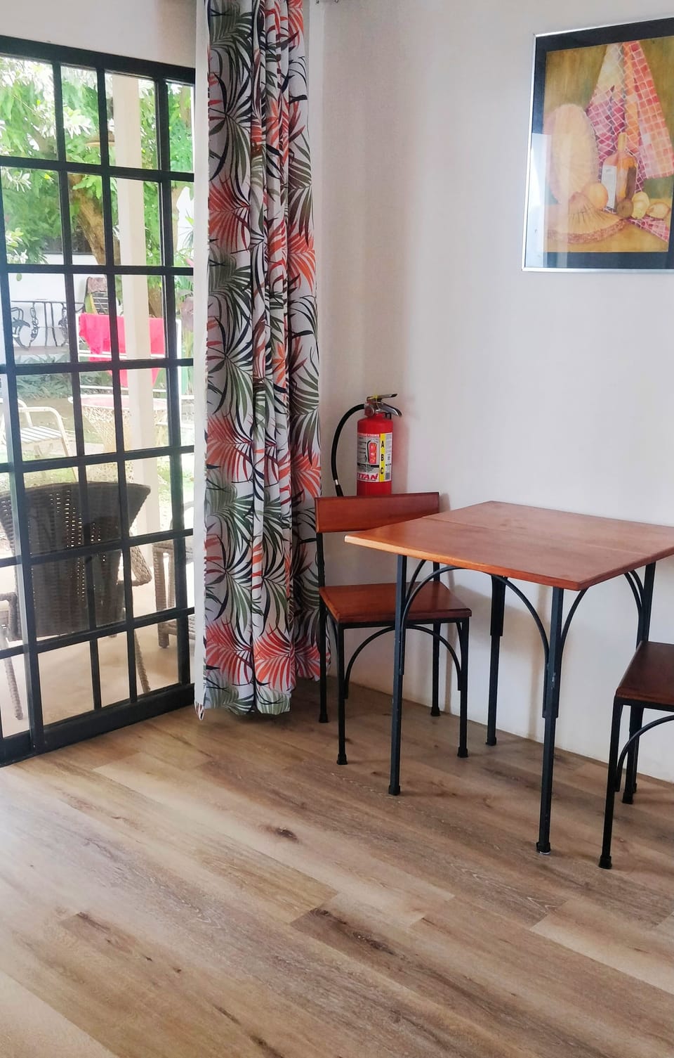 Standard Triple , 1 Bedroom, Kitchenette, Ground | WiFi (free), bed sheets