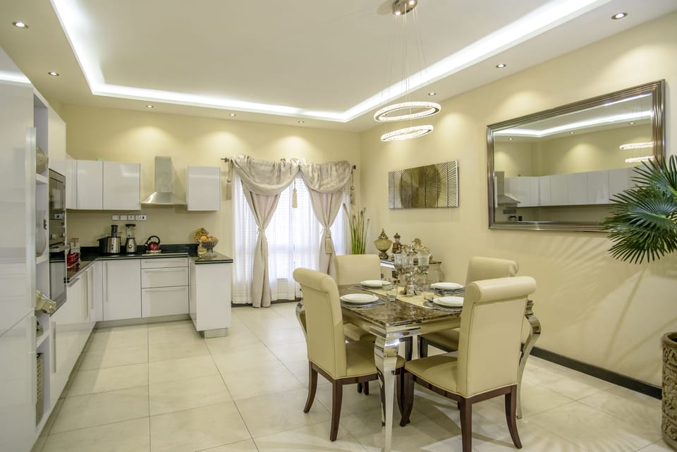 Presidential Suite, 3 Bedrooms, City View | Private kitchen | Electric kettle
