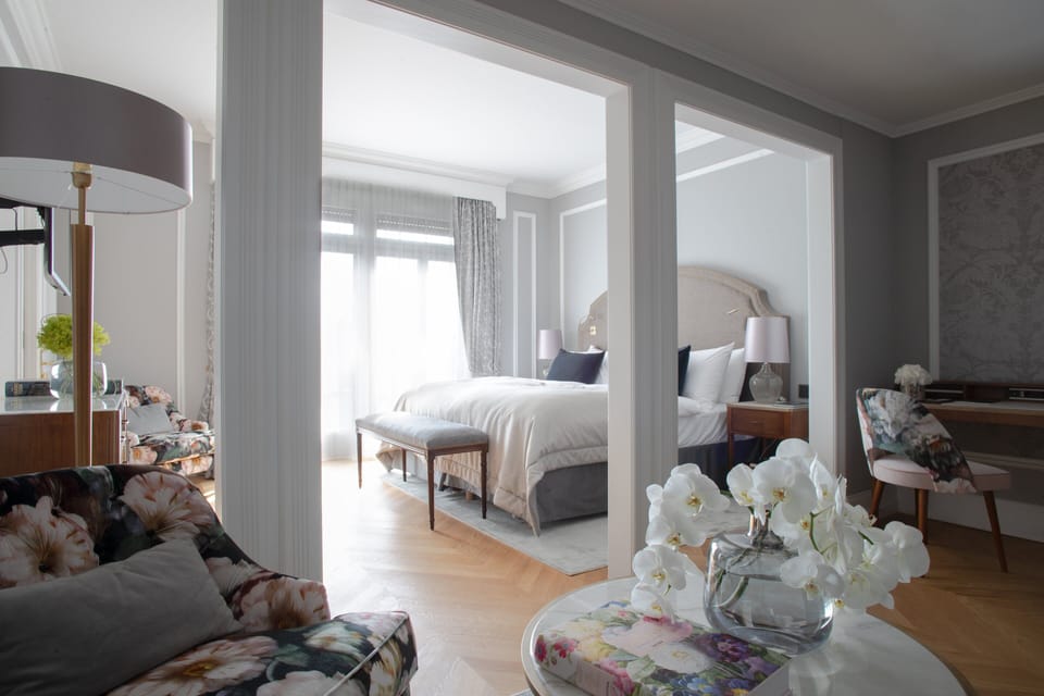 1 bedroom, premium bedding, minibar, in-room safe