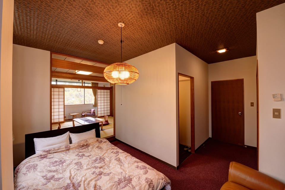 Japanese-Western Room, Non Smoking | In-room safe, desk, soundproofing, bed sheets