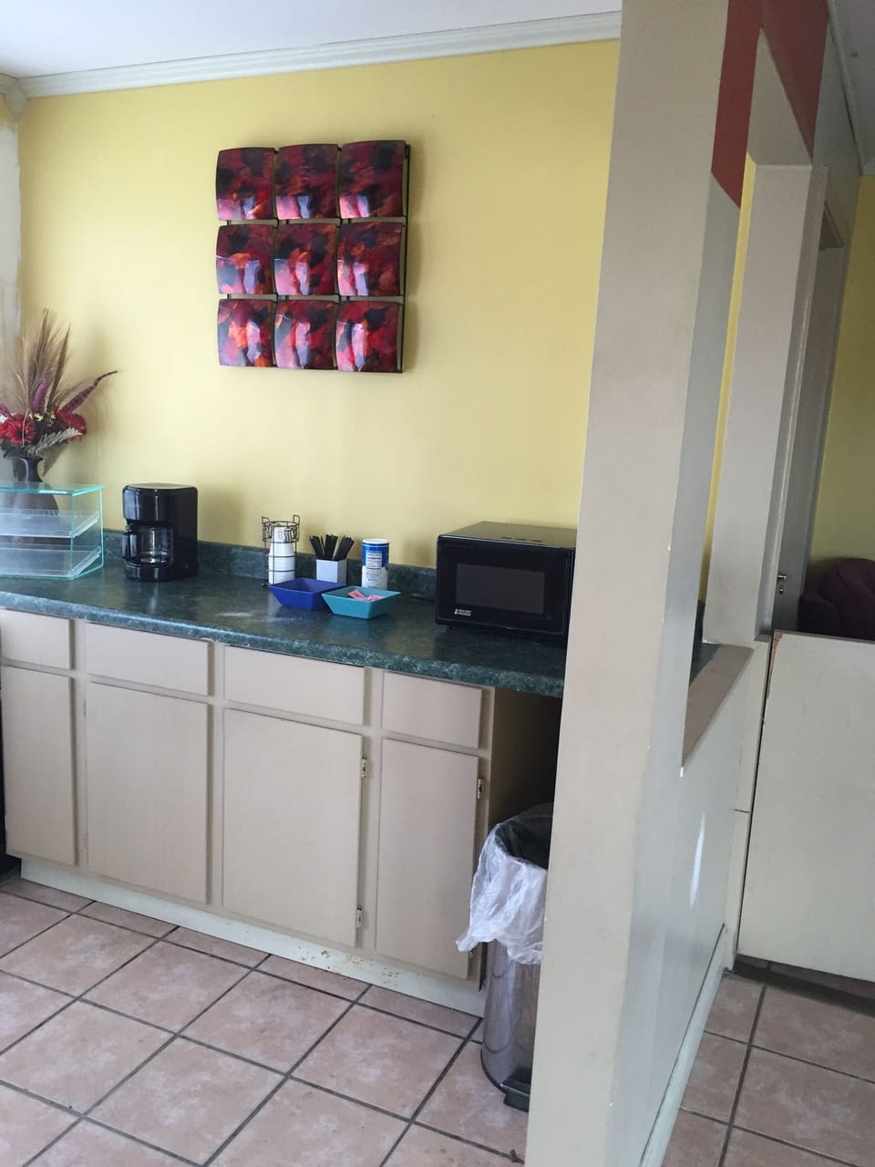 Breakfast area