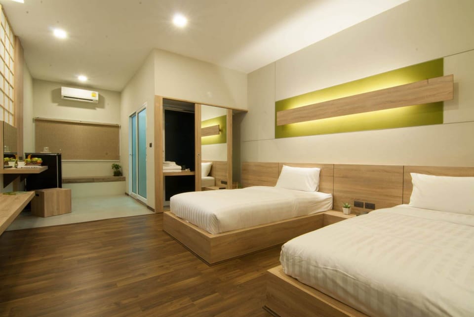 Standard Twin Room | Individually decorated, desk, blackout drapes, rollaway beds