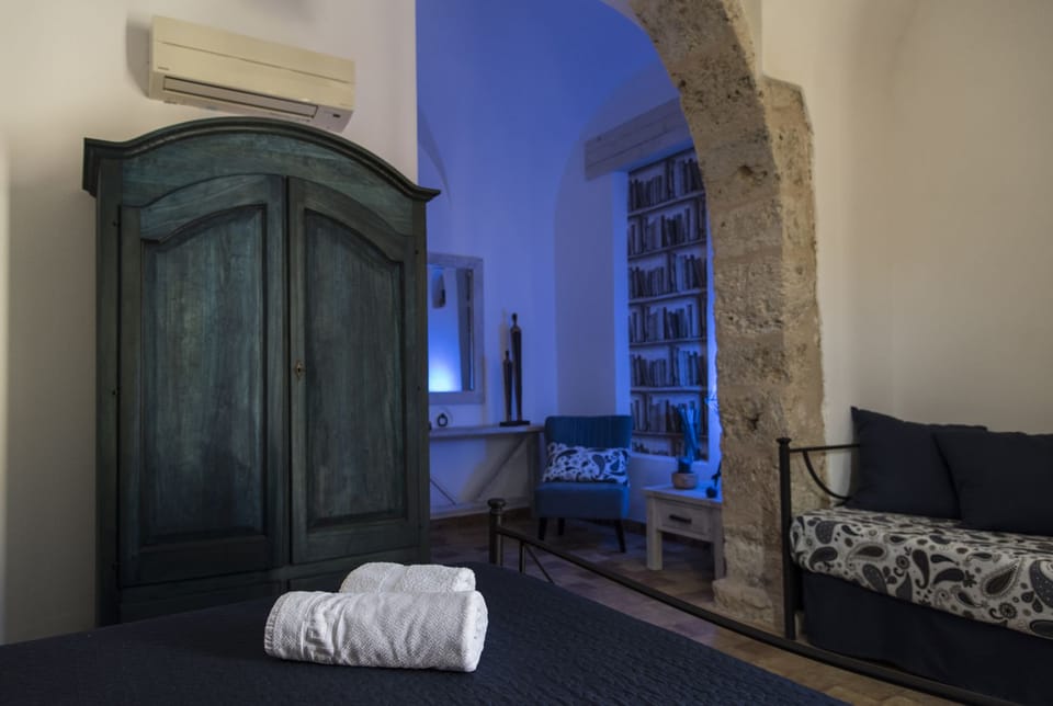 Triple Room | Premium bedding, minibar, blackout drapes, free cribs/infant beds