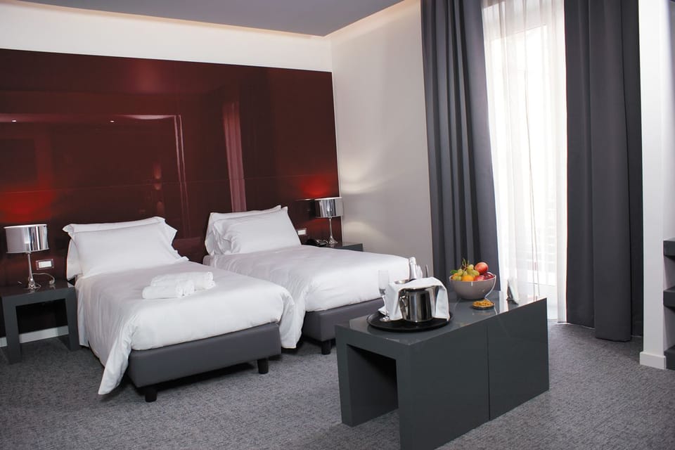 Premium bedding, minibar, in-room safe, desk