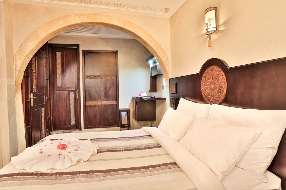 Superior Double Room | Free WiFi, bed sheets