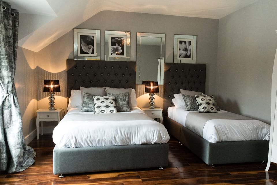 Triple Room | Premium bedding, down comforters, individually decorated