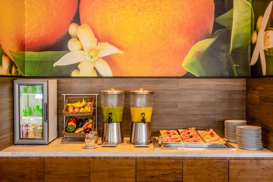 Free daily buffet breakfast
