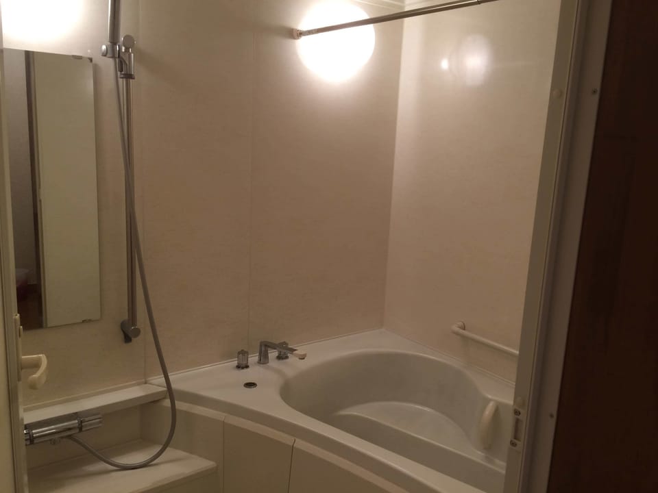 Slippers, bidet, towels