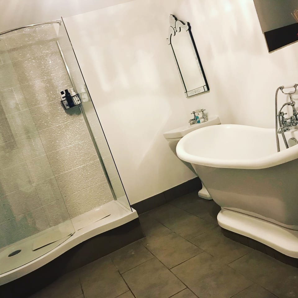 Cottage, 1 Bedroom | Bathroom | Towels
