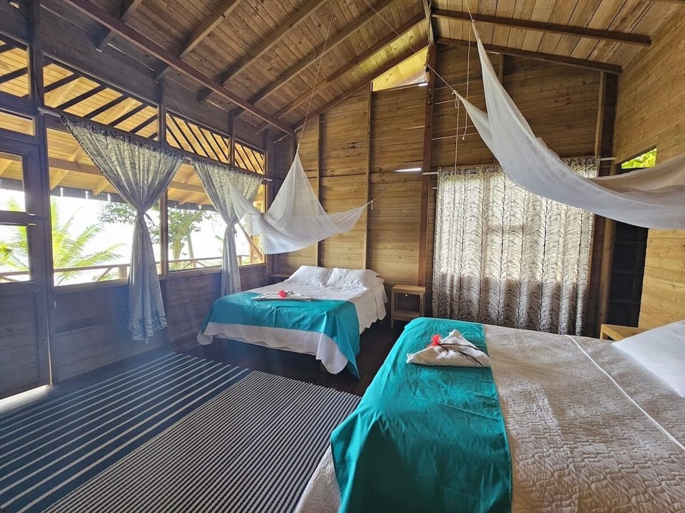 Family Room | Bed sheets