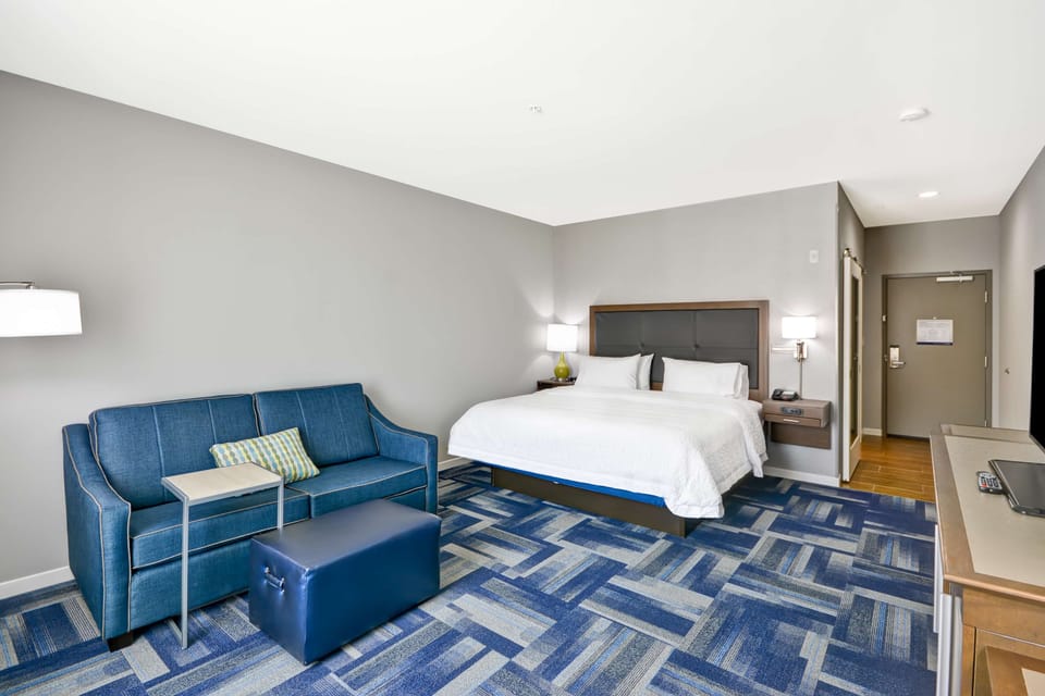 In-room safe, desk, iron/ironing board, free cribs/infant beds