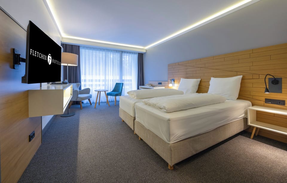 Superior Double Room | Hypo-allergenic bedding, in-room safe, desk, laptop workspace