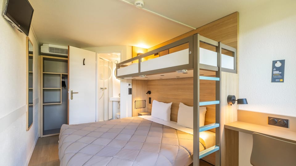 Standard Room, 1 Queen Bed with Sofa bed | Desk, blackout drapes, iron/ironing board, free cribs/infant beds