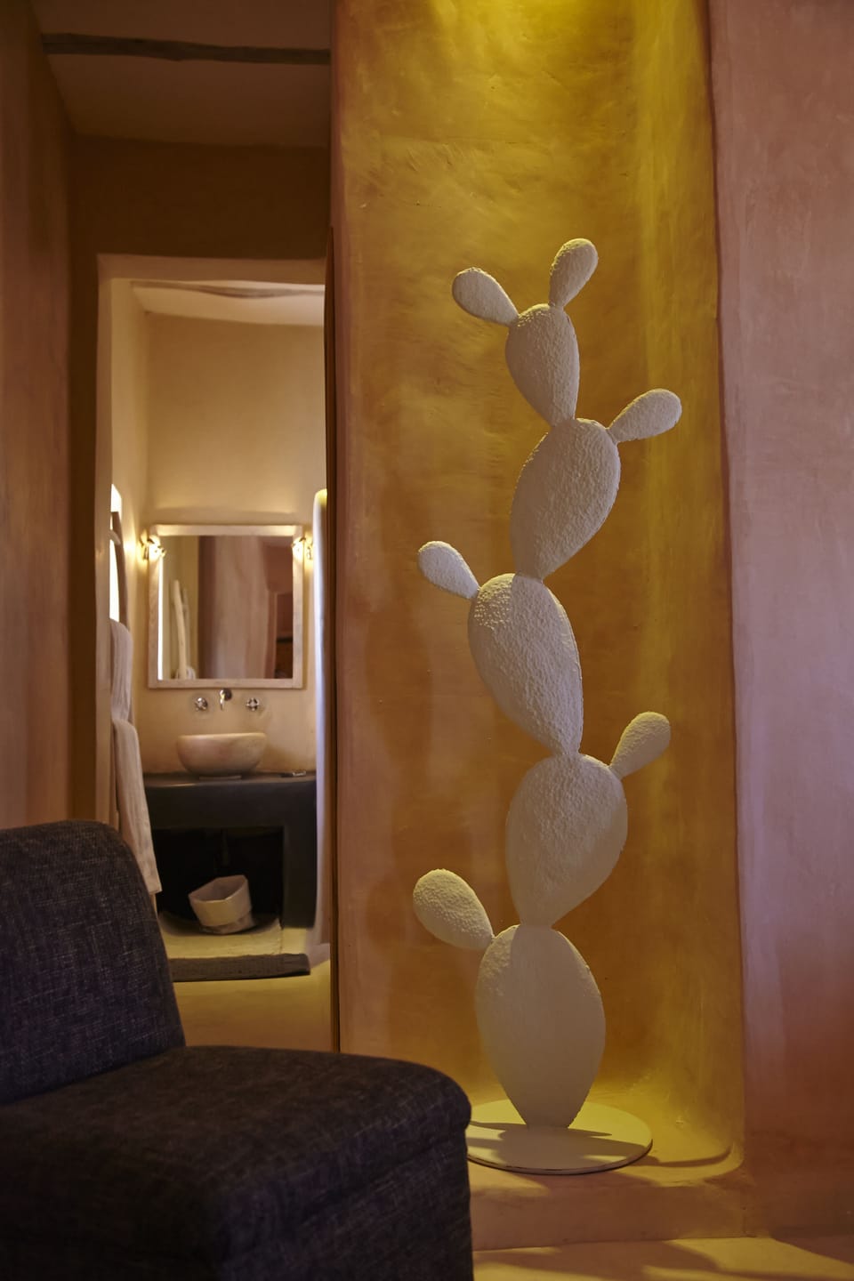 Superior Suite | Bathroom | Shower, rainfall showerhead, designer toiletries, hair dryer