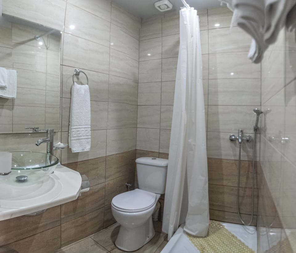 Elikon Hotel Hotel in Athens