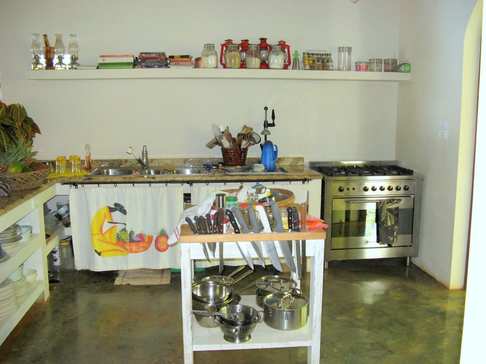 Luxury Villa, 4 Bedrooms | Private kitchen | Full-size fridge, microwave, oven, stovetop