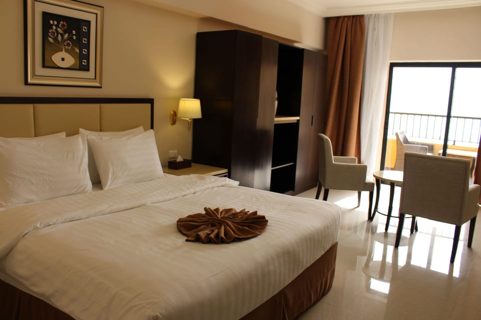 1 bedroom, minibar, in-room safe, iron/ironing board (on request)