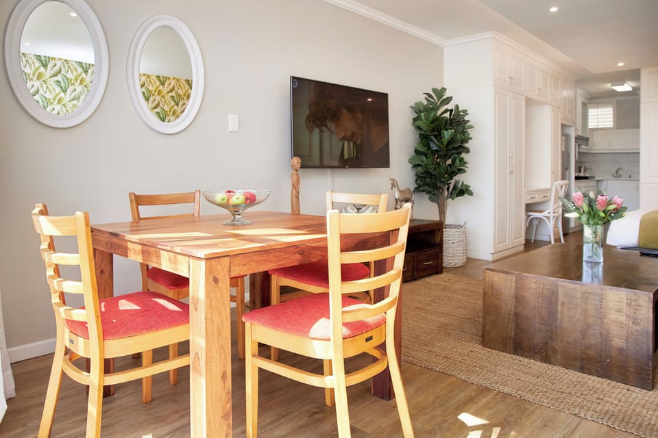 Family Studio, Patio, Garden View | In-room dining
